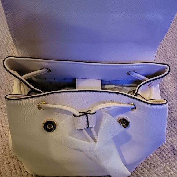 Vanessa Williams handbag collection.. brand new with tags - Picture 13 of 16